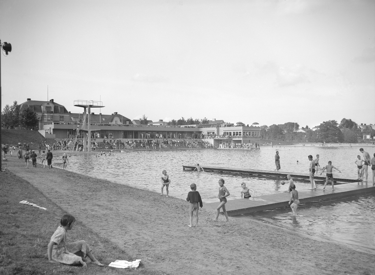 Tinnerbäcksbadet 1938 - Östergötlands museum / DigitaltMuseum