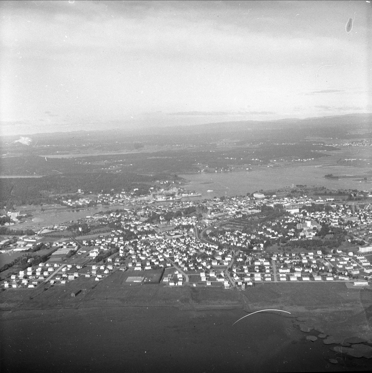 Tønsberg, Vestfold, 24.06.1954. Flyfotografi. - Norsk Folkemuseum ...