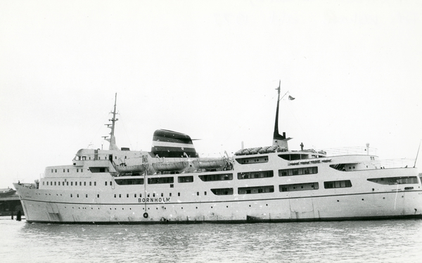 M/S Bornholm (b.1961, A/S Burmeister & Wain’s Maskin- Og Skibsbyggeri ...